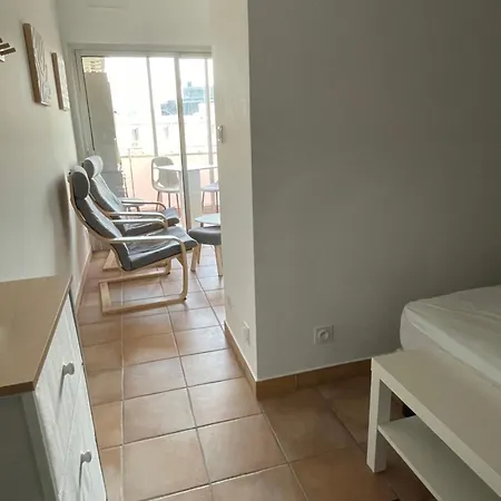 T1 Bis Renove Et Cosy A Cote Des Thermes Et De L'etang De Thau Lägenhet *